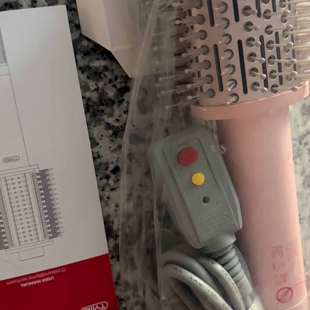TYMO 4.0 Hair Blow Dryer Brush - Picture 6 of 7